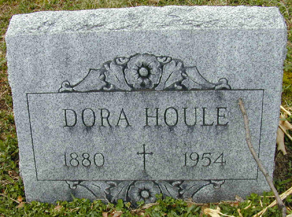 Dora Houle